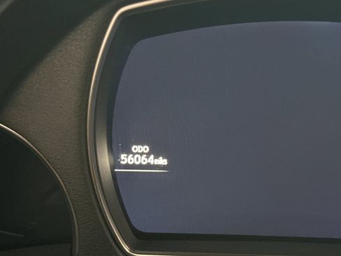 Used 2021 Lexus LS 500 w/ Interior Upgrade Package RWD image 20
