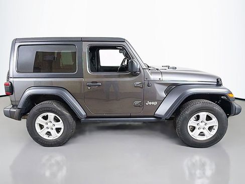 Used 2019 Jeep Wrangler Sport S image 12