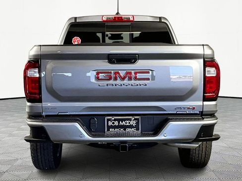 New 2026 GMC Canyon AT4 AWD/4WD image 5