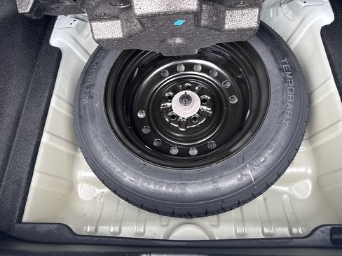 Used 2023 Honda Accord LX image 19