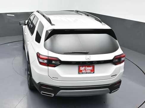 Used 2023 Honda Pilot Touring image 44