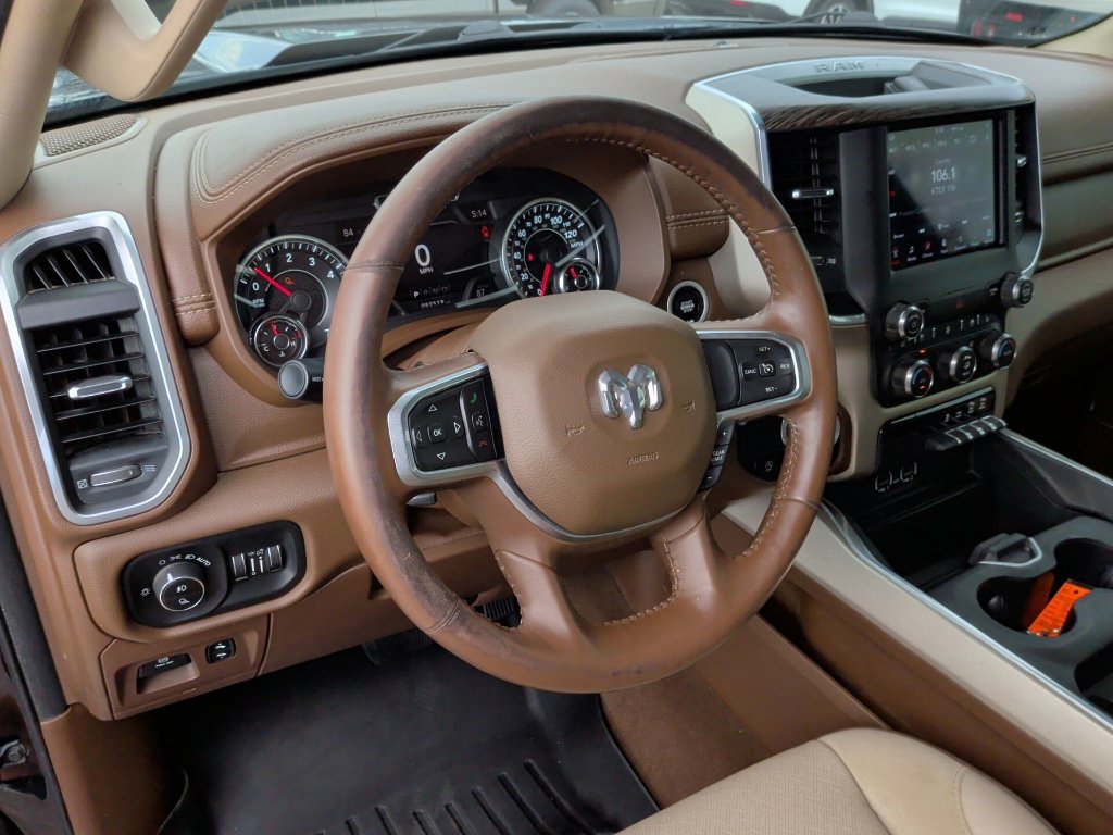 Used 2020 RAM 1500 Laramie RWD image 14