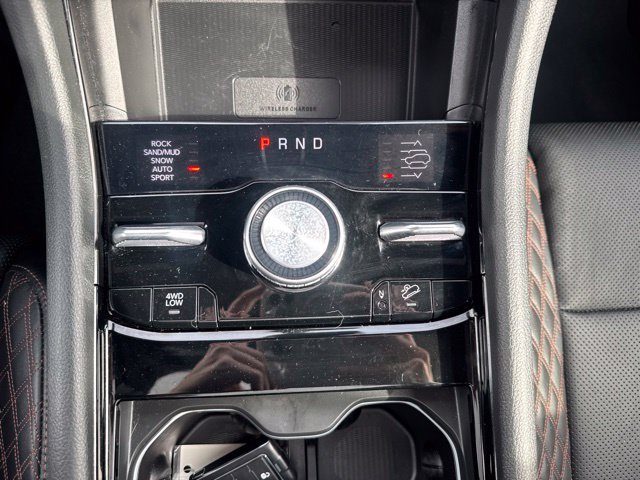 Used 2023 Jeep Grand Cherokee Summit w/ Luxury Tech Group V AWD/4WD image 22