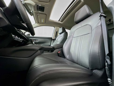 Used 2024 Honda HR-V EX-L image 18