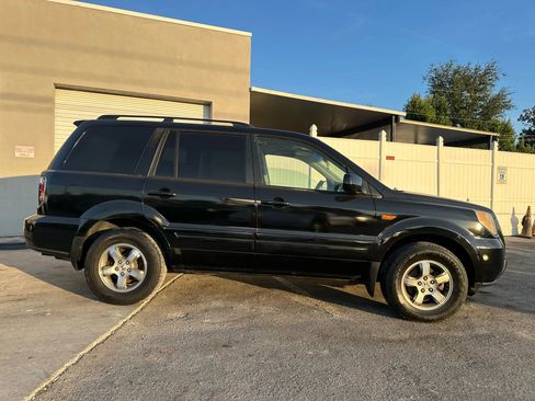 Used 2006 Honda Pilot EX-L image 2