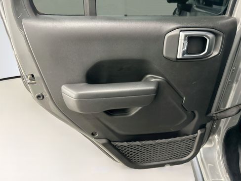 Used 2023 Jeep Wrangler Unlimited w/ 8.4" Radio Group AWD/4WD image 27