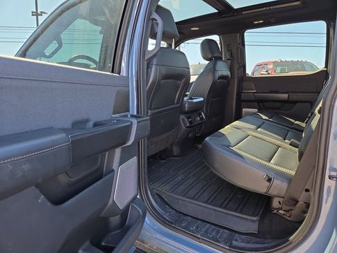 Used 2023 Ford F150 Raptor w/ Raptor Carbon Fibre Package AWD/4WD image 12