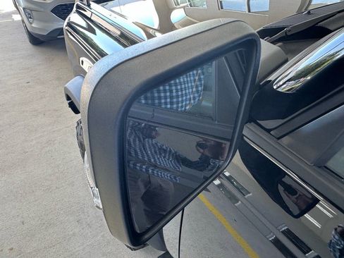 Certified 2024 Ford Bronco Badlands image 15