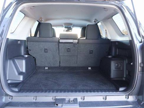 Used 2024 Toyota 4Runner TRD Off-Road image 15