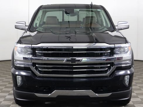 Used 2016 Chevrolet Silverado 1500 High Country w/ High Country Premium Package AWD/4WD image 12