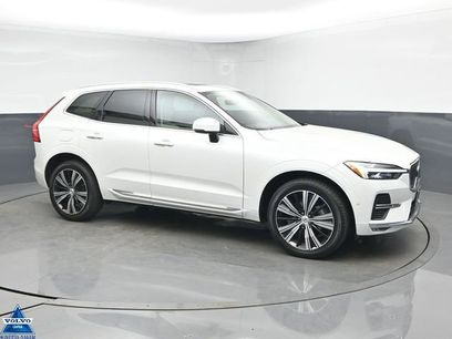Used 2023 Volvo XC60 B5 Plus w/ Climate Package