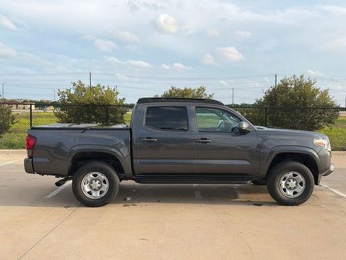 Used 2023 Toyota Tacoma SR AWD/4WD image 10