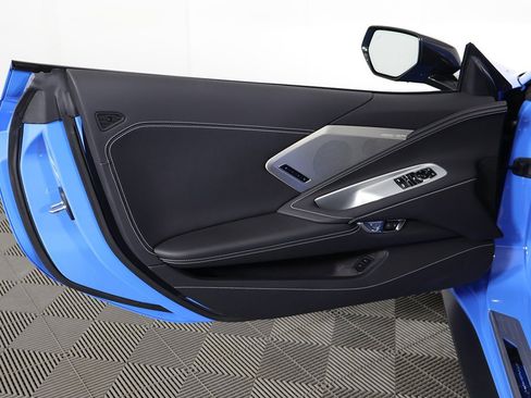 Used 2021 Chevrolet Corvette Stingray Preferred Cpe w/ Battery Protection Package image 28