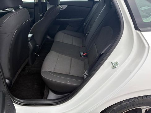 Used 2023 Kia Forte LXS FWD image 10