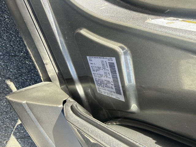 Used 2024 Nissan Rogue SV FWD image 19