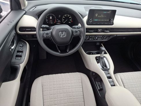 Certified 2024 Honda HR-V LX image 11