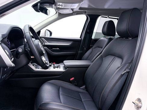 Used 2024 MAZDA CX-90 Plug-In Hybrid w/ Premium Pkg AWD/4WD image 19