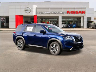 New 2025 Nissan Pathfinder SV