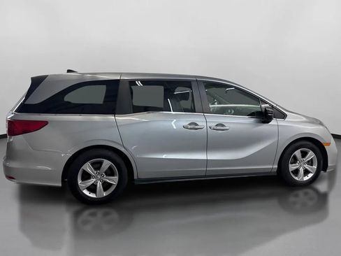 Used 2020 Honda Odyssey EX image 11