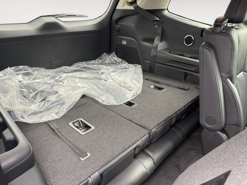 New 2026 Subaru Ascent Touring image 19