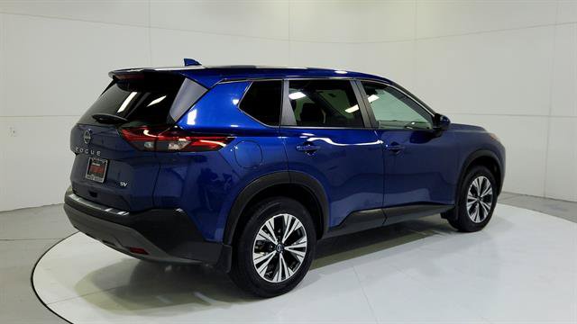 Used 2023 Nissan Rogue SV FWD image 8