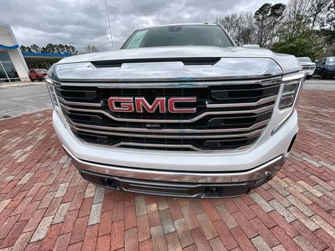 Used 2022 GMC Sierra 1500 SLT w/ SLT Premium Plus Package AWD/4WD image 26