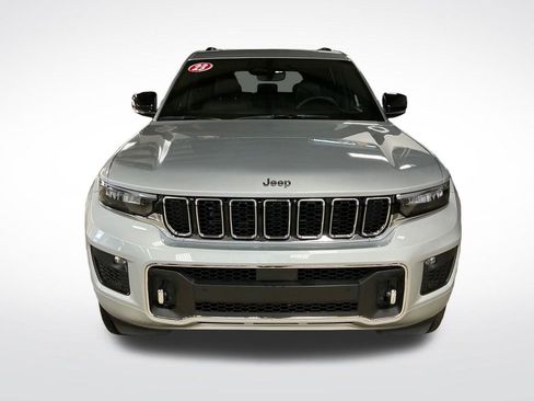Used 2023 Jeep Grand Cherokee Overland AWD/4WD image 11