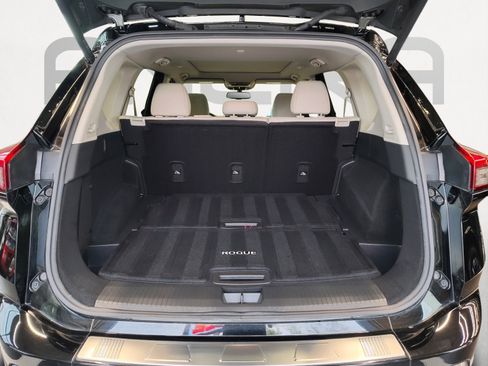 Certified 2024 Nissan Rogue SL w/ SL Premium Package FWD image 16