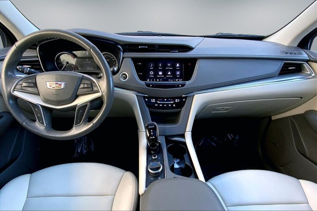 Used 2022 Cadillac XT5 Premium Luxury AWD/4WD image 15