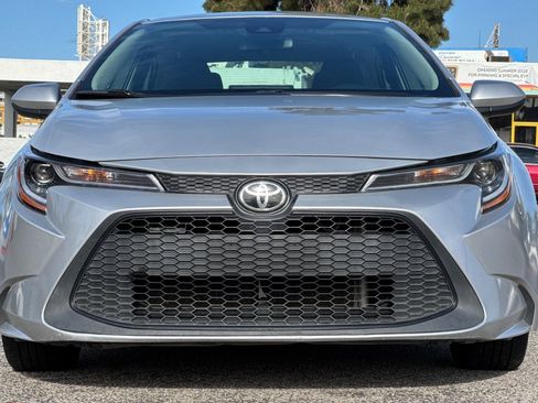 Used 2020 Toyota Corolla LE FWD image 9