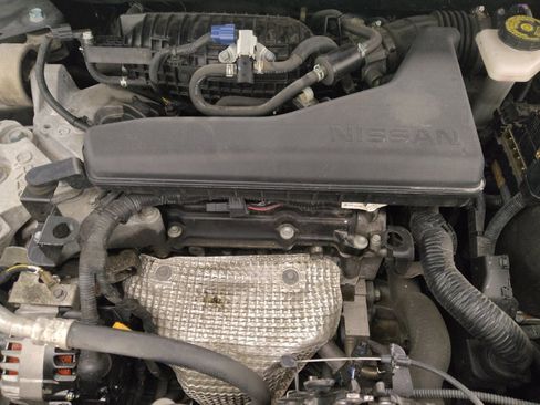 Used 2019 Nissan Rogue SV FWD image 30