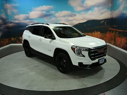 Used 2023 GMC Terrain AT4