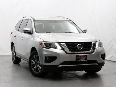 Used 2020 Nissan Pathfinder SV