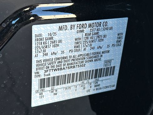 New 2025 Ford Maverick XL w/ Equipment Group 102A image 27