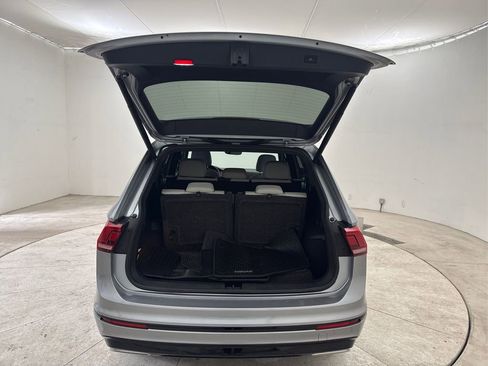 Used 2019 Volkswagen Tiguan SEL R-Line image 23