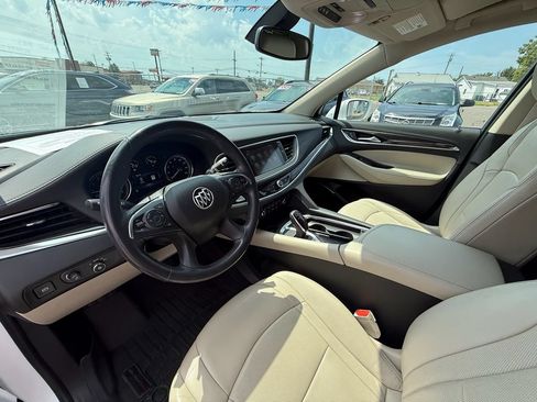 Used 2018 Buick Enclave Essence w/ Trailering Package FWD image 14