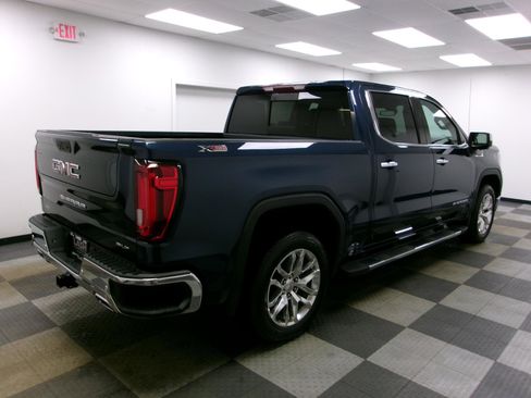 Used 2019 GMC Sierra 1500 SLT w/ SLT Premium Plus Package AWD/4WD image 14