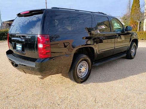 Used 2007 Chevrolet Suburban 2500 LT w/ LT Preferred Equipment Group image 13