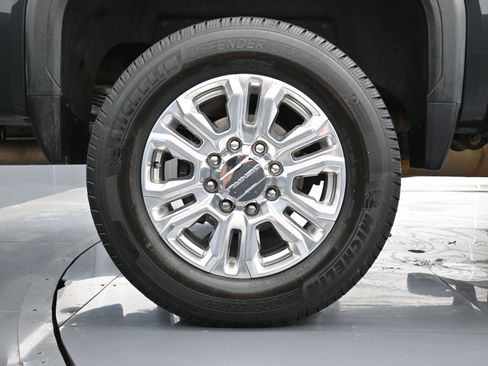 Used 2020 GMC Sierra 2500 Denali w/ Denali Ultimate Package image 18