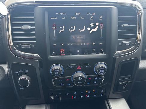 Used 2018 RAM 2500 Laramie w/ Sport Appearance Group AWD/4WD image 36