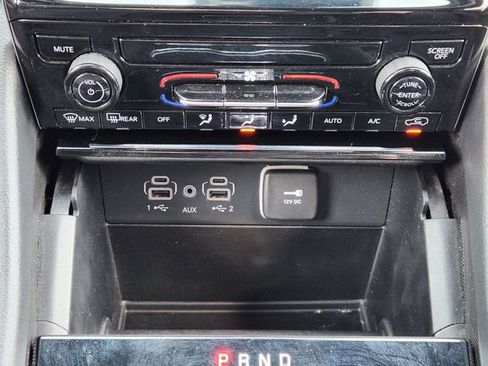 Certified 2024 Jeep Grand Cherokee L Laredo image 18