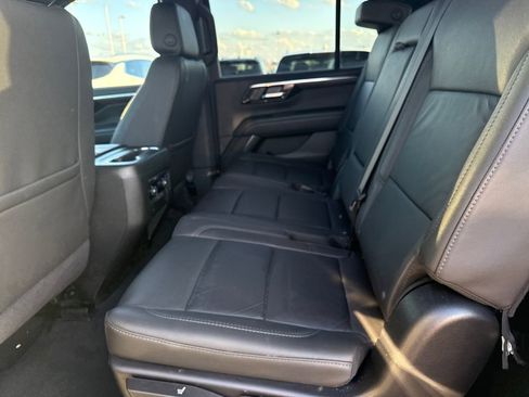 Used 2025 Chevrolet Tahoe LT image 29