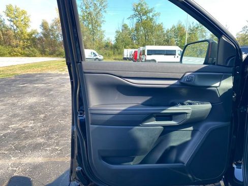 New 2025 Ford Ranger Raptor image 13