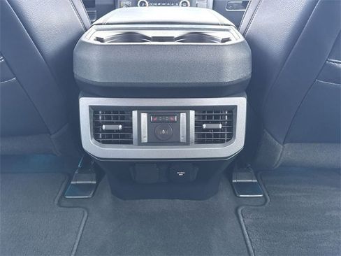 Used 2024 Ford F350 Lariat w/ Lariat Ultimate Package image 22