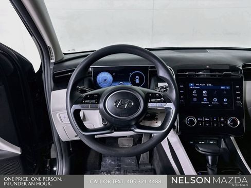 Used 2024 Hyundai Tucson SE FWD image 22
