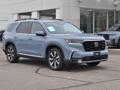 Certified 2025 Honda Pilot Touring