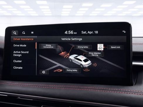 Used 2025 Genesis G70 2.5T w/ Sport Prestige Package image 28