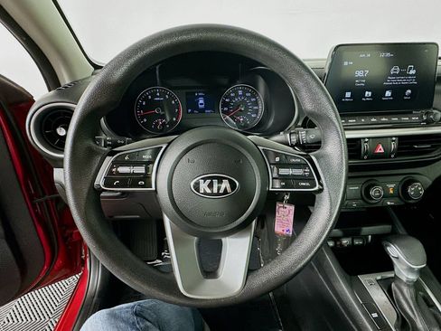 Used 2021 Kia Forte LXS FWD image 11