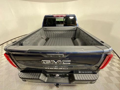 Used 2023 GMC Sierra 1500 Denali Ultimate image 28