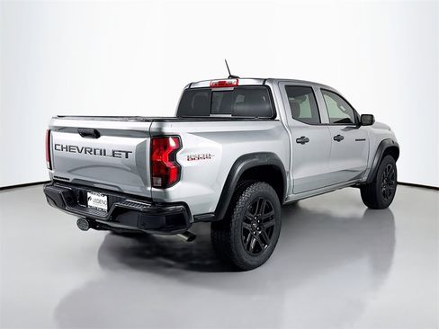Used 2024 Chevrolet Colorado Trail Boss w/ Advanced Trailering Package image 5